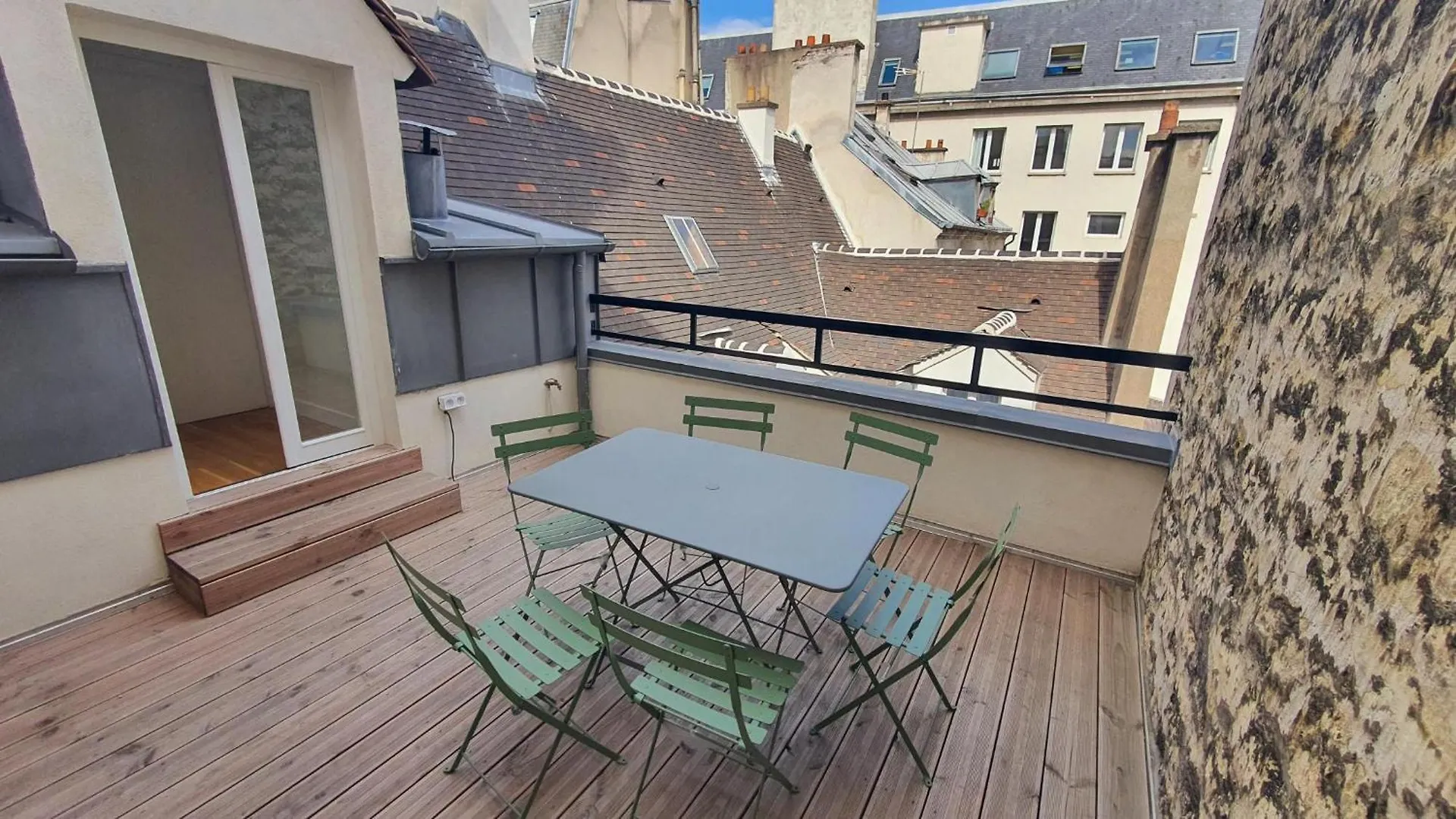 Isabelle De France Apartamento